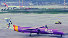 Bombardier Dash 8 Q400_3.jpg